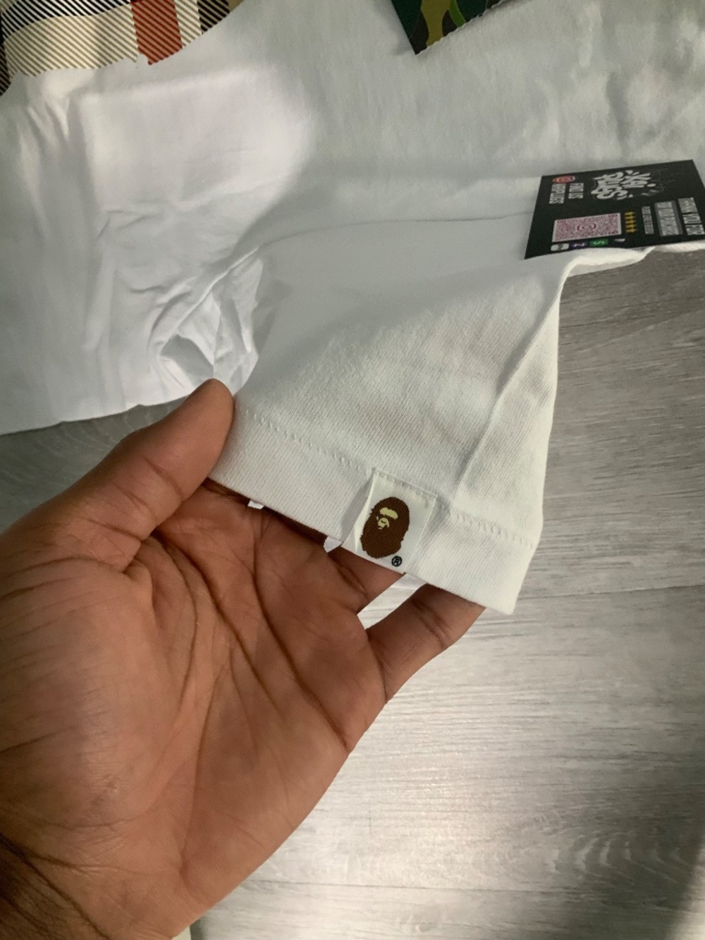 *NEW* White Burburry Bathing Ape Tee Sizes S, M,L,XL 100% Authentic - Picture 6 of 7
